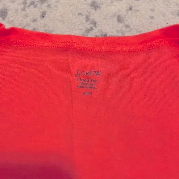 NWOT, JCREW Fitted Tee,‎ Coral - Picture 4 of 7